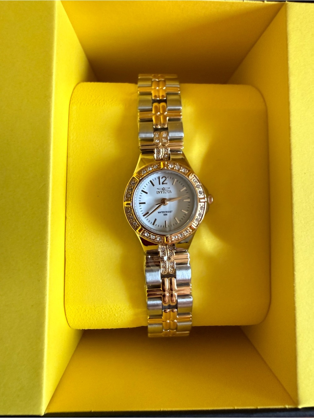 Invicta Women’s Two-Tone Wildflower Ferryn Swiss Ronda 763